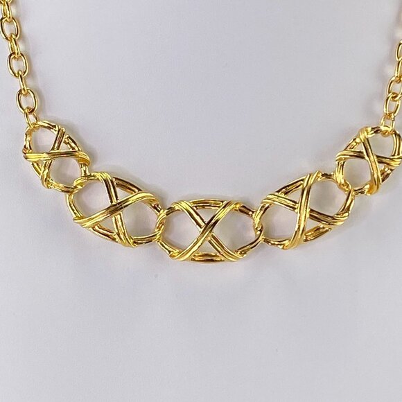 Vintage Avon 1992 Bamboo Trellis Gold Tone Chain Choker Necklace With Box - Picture 3 of 9